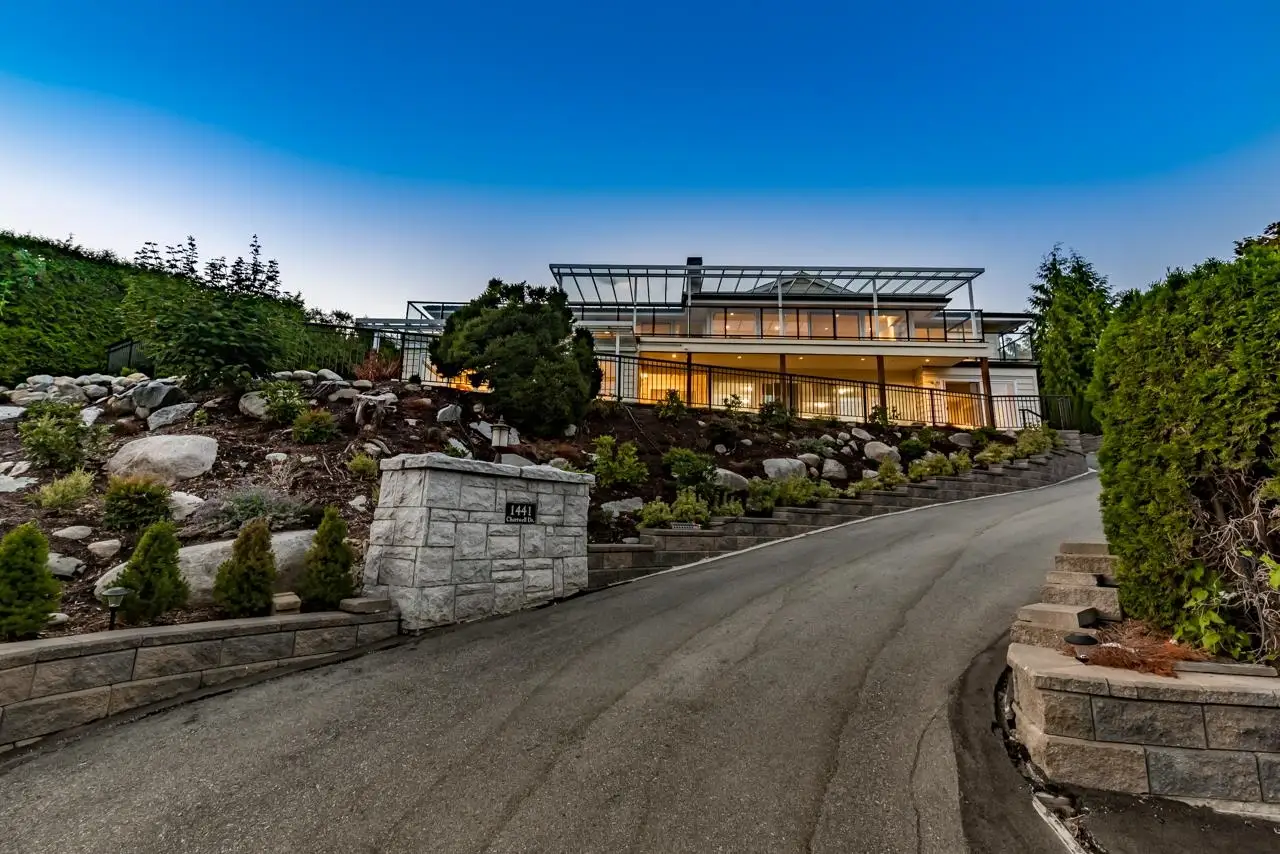 1441 CHARTWELL DRIVE, West Vancouver BC V7S 2R9
