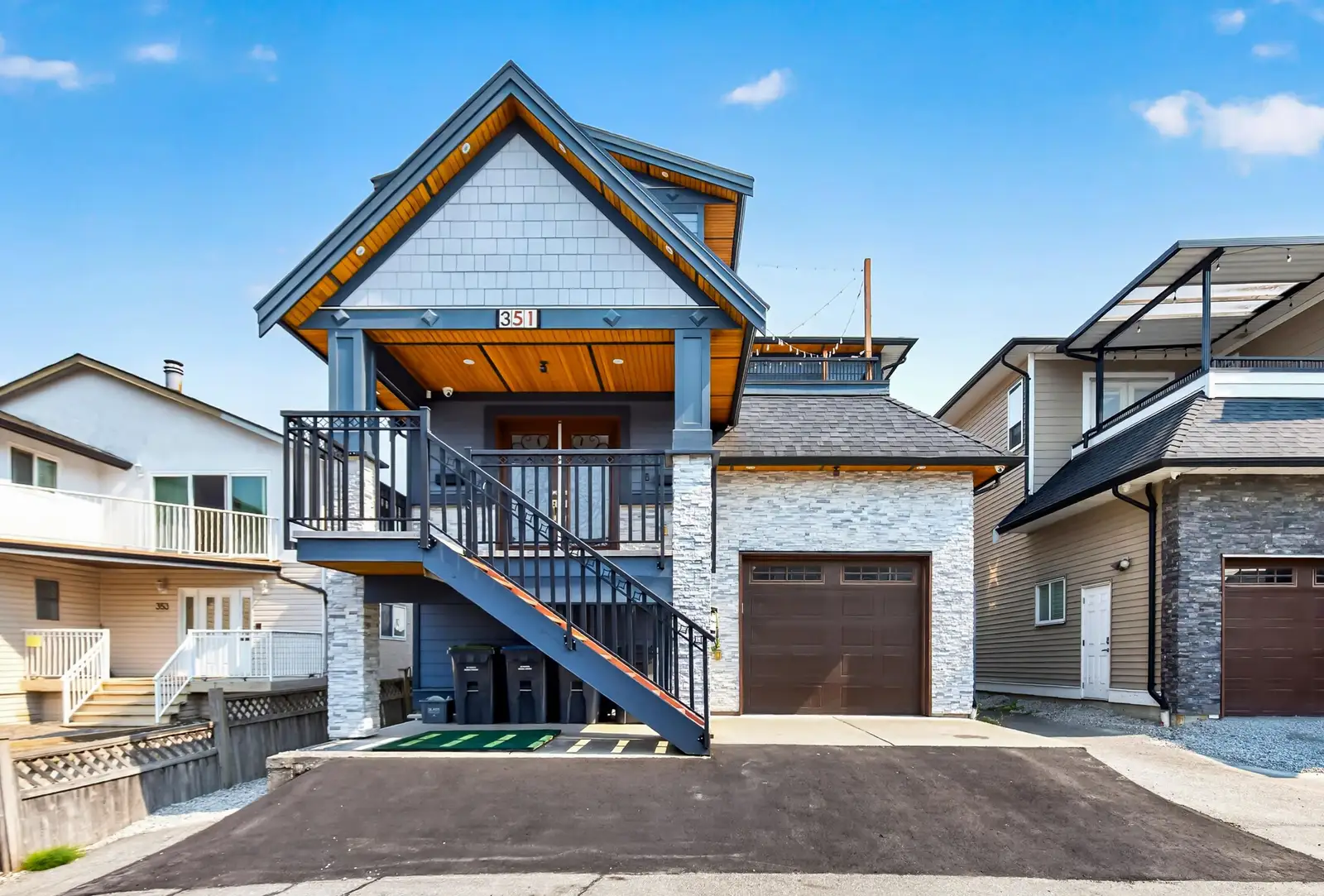351 PEMBINA STREET, New Westminster BC V3M 5J5