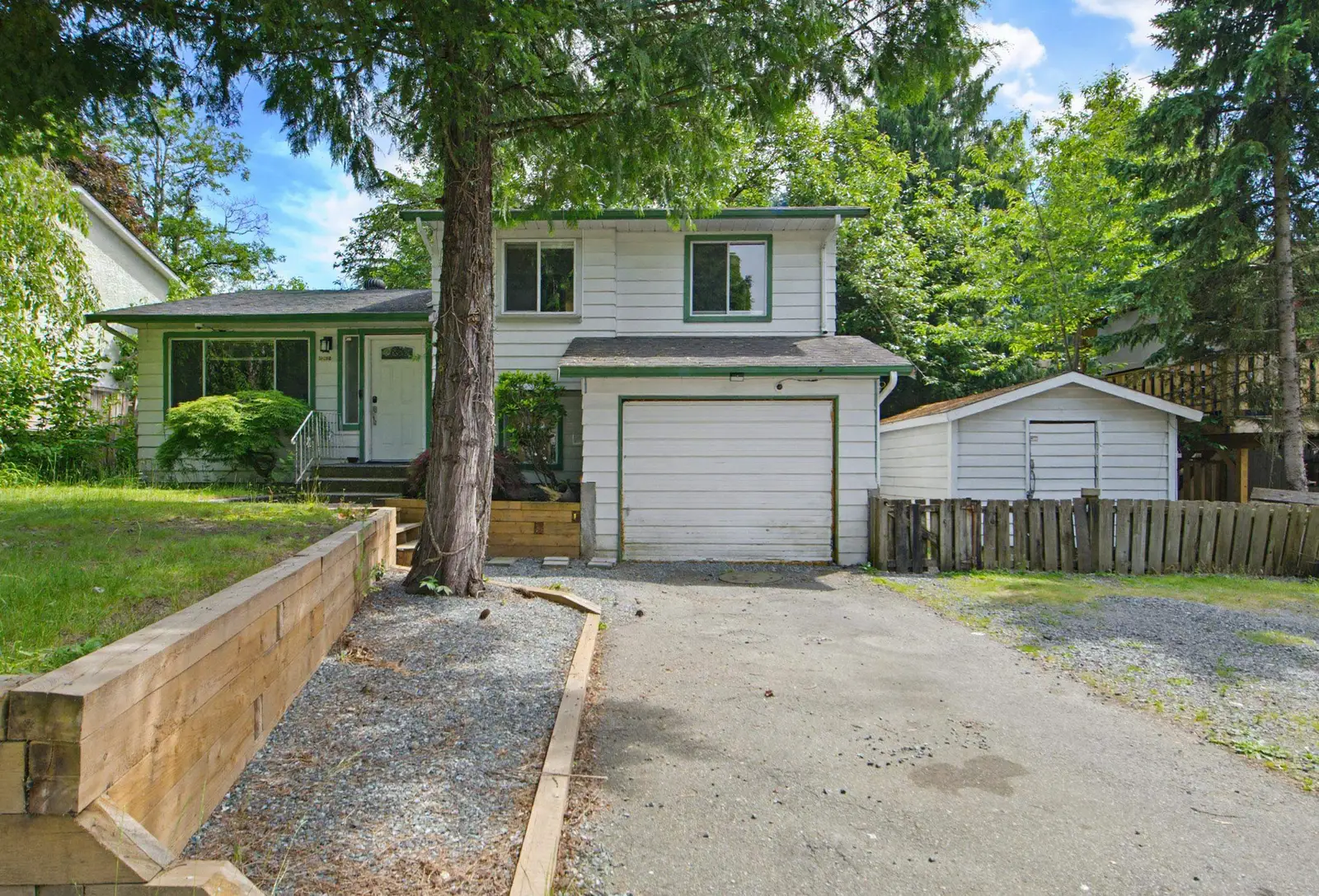 18298 63A AVENUE, Surrey BC V3S 8A8
