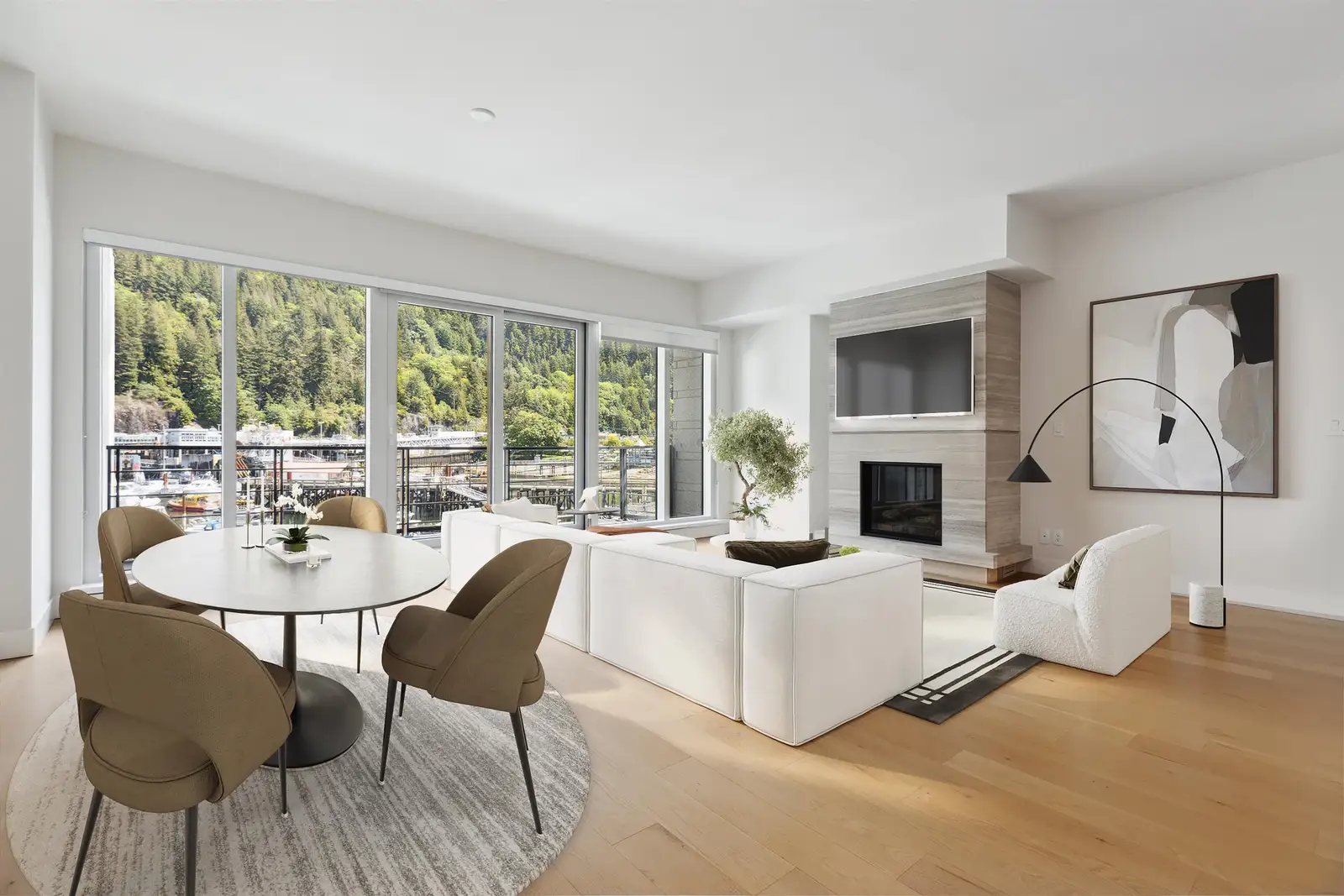 303 6707 NELSON AVENUE, West Vancouver BC V7W 0A4