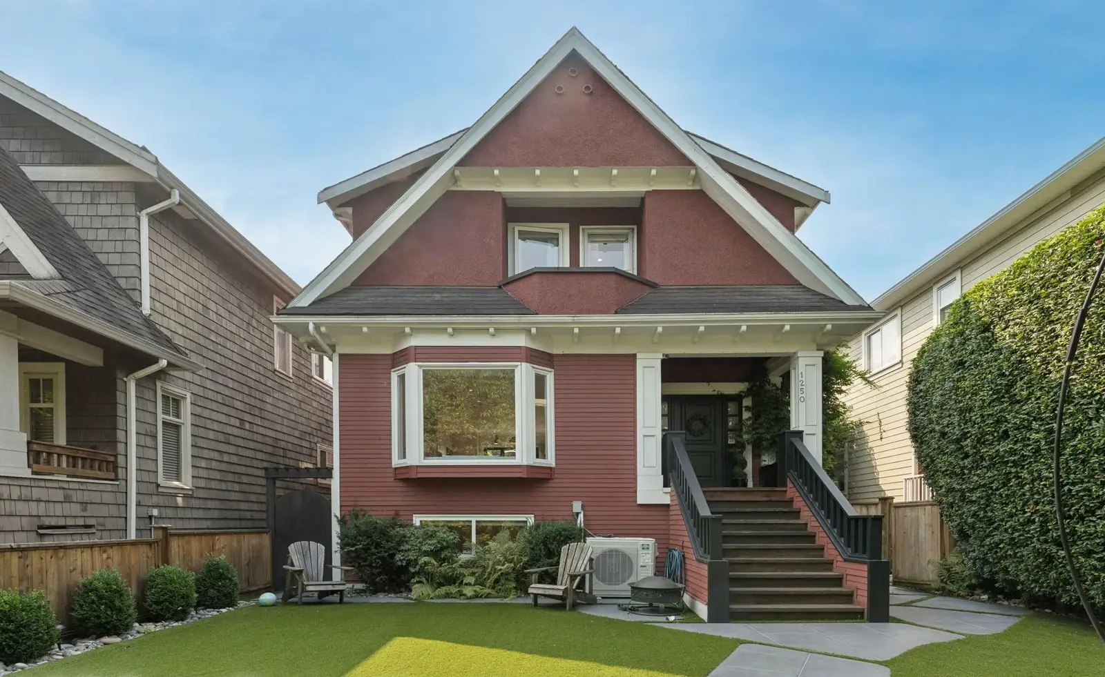 1250 E 11TH AVENUE, Vancouver BC V5T 2G3