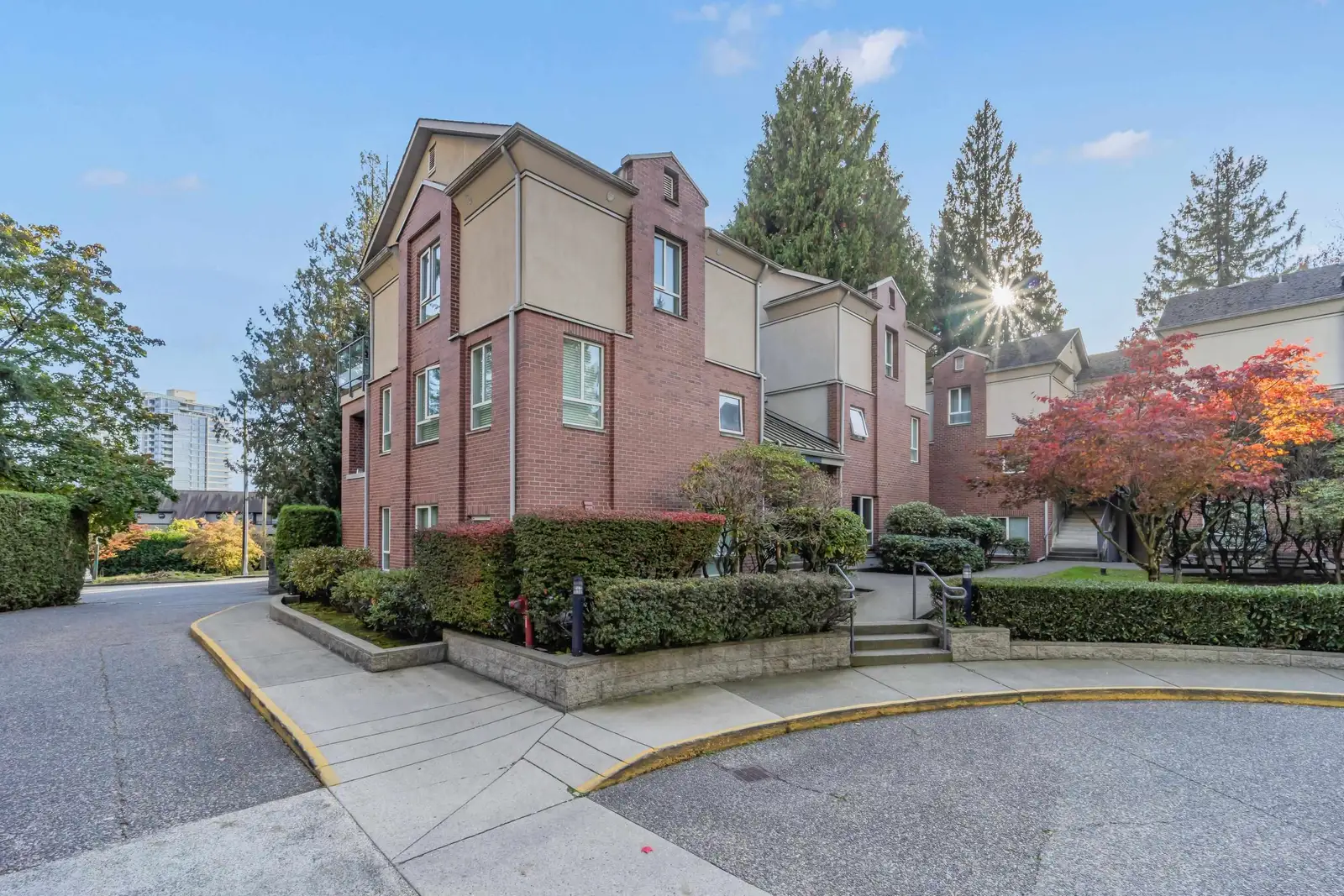 5 7077 BERESFORD STREET, Burnaby BC V5E 4J5