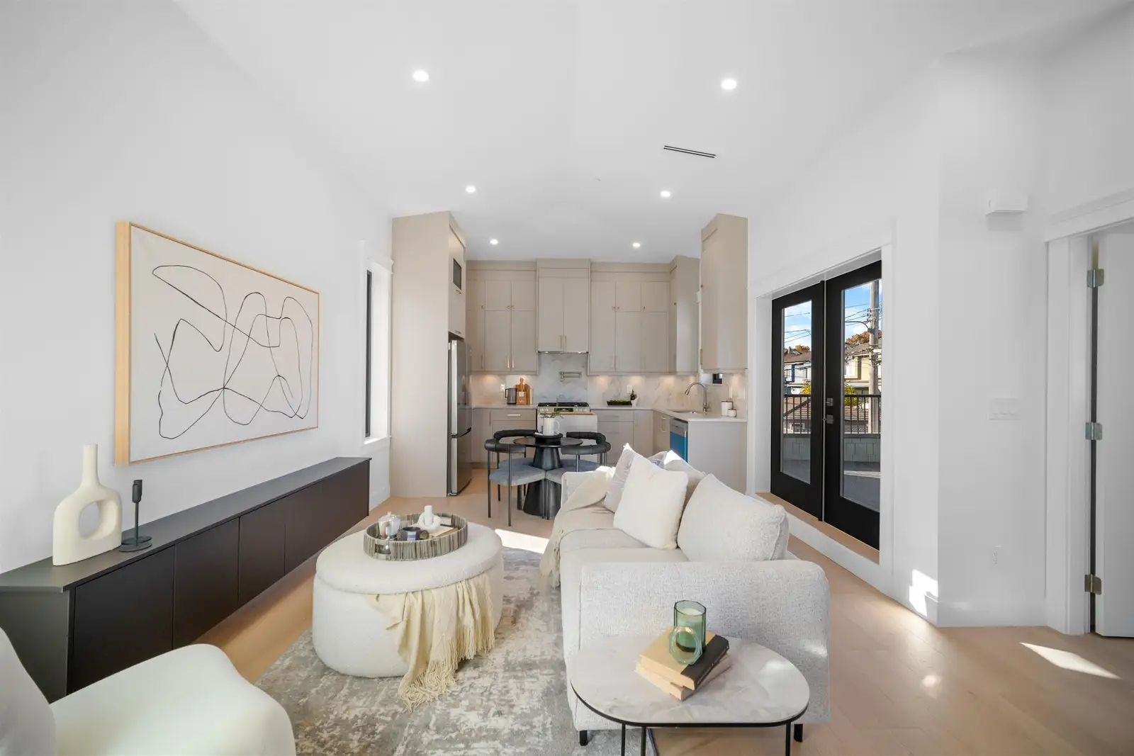 1611 E 58TH AVENUE, Vancouver BC V5P 2C1
