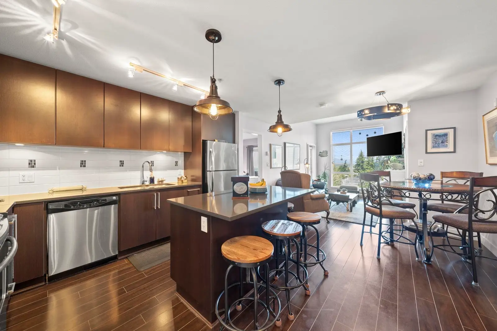 439 15850 26 AVENUE, Surrey BC V3S 2N6