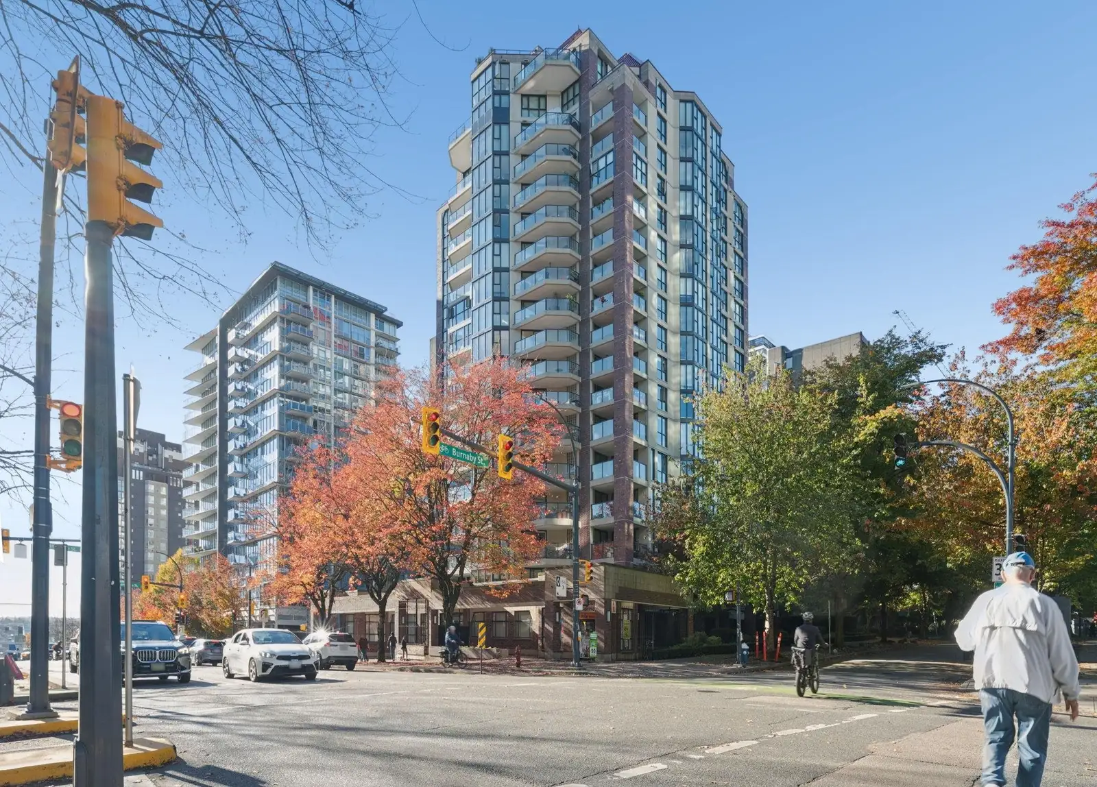 1403 1010 BURNABY STREET, Vancouver BC V6E 4L8
