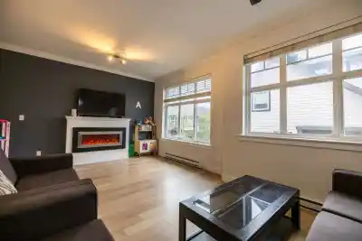 7 6350 142 STREET, Surrey BC V3X 1B8