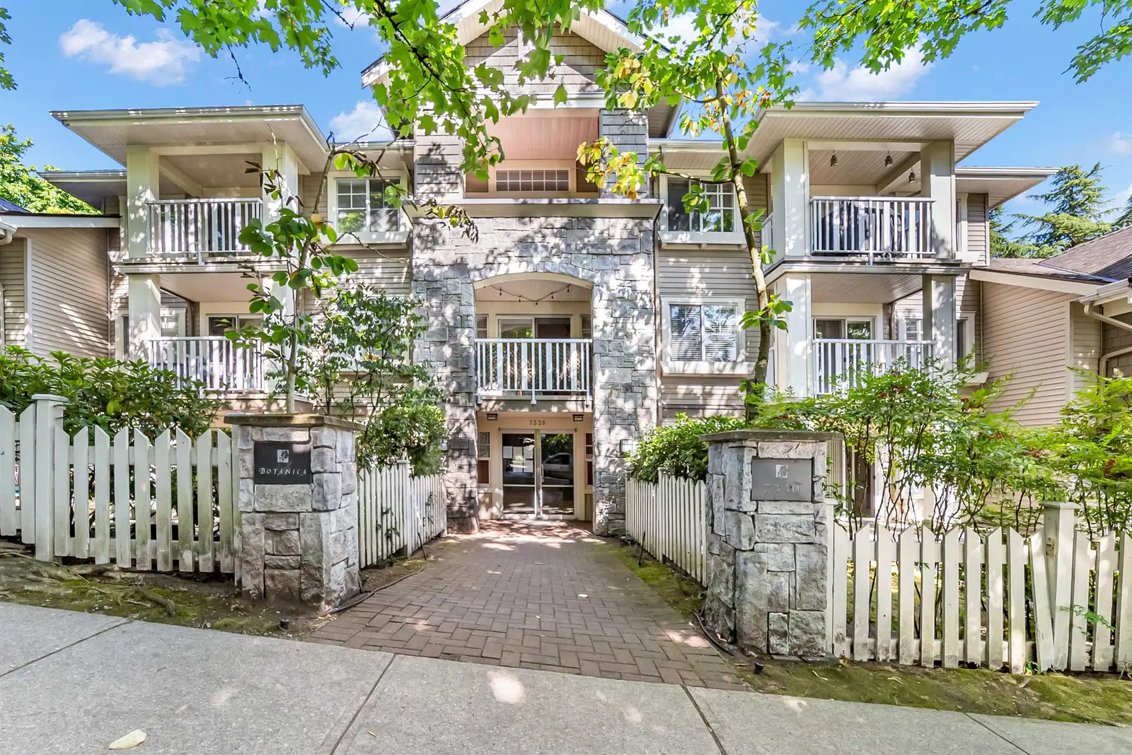 311 7330 SALISBURY AVENUE, Burnaby BC V5E 4N8