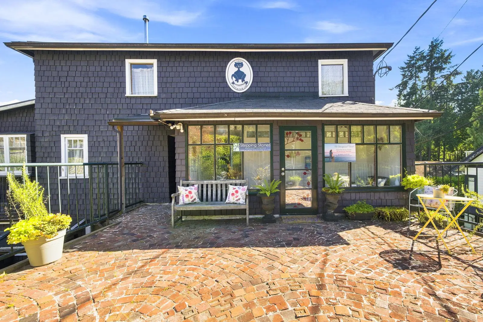 3396 MARINE DRIVE, West Vancouver BC V7V 1M9