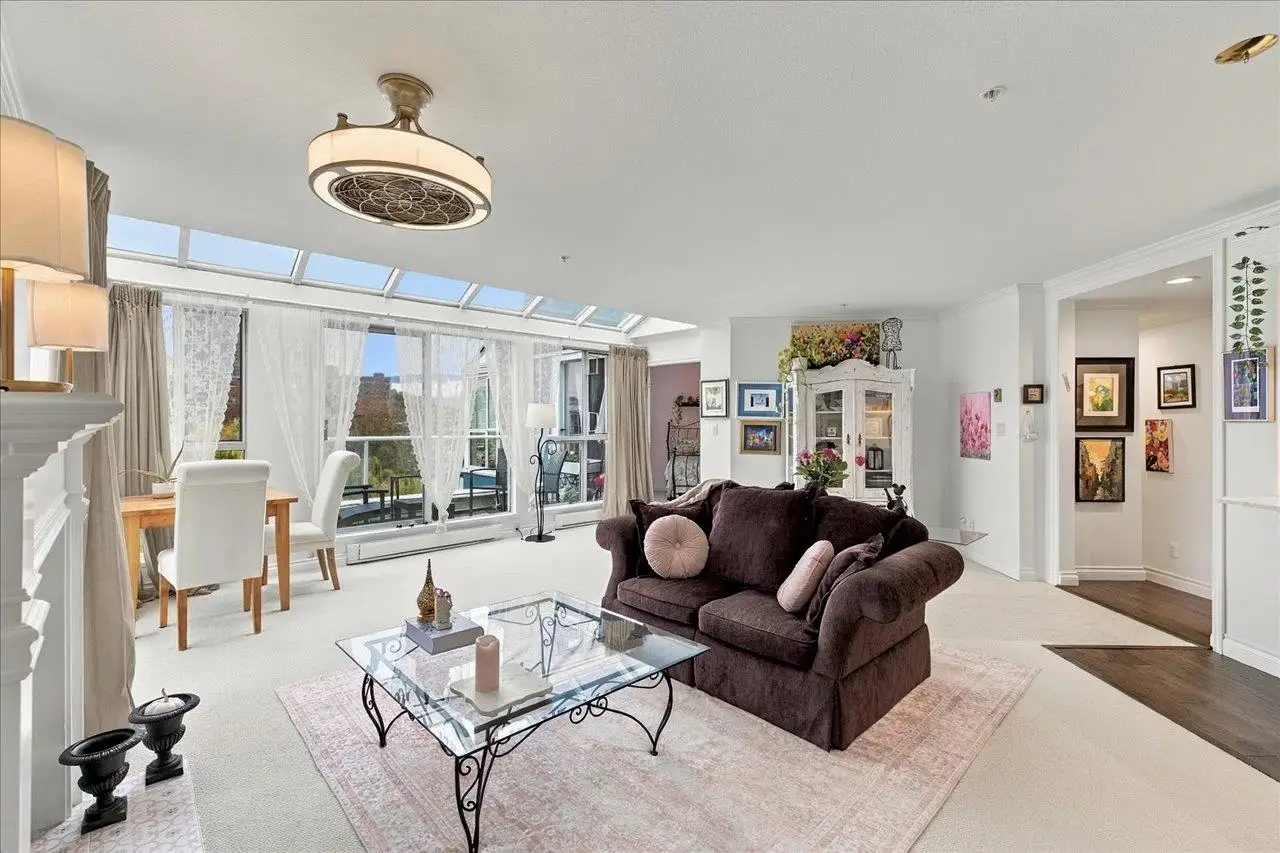 405 1502 ISLAND PARK WALK, Vancouver BC V6H 3Z8
