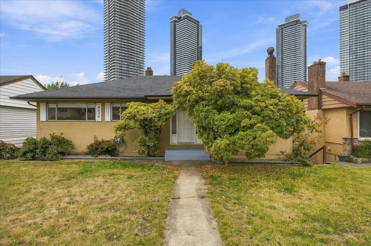 4656 BRENTLAWN DRIVE, Burnaby BC V5C 3V2