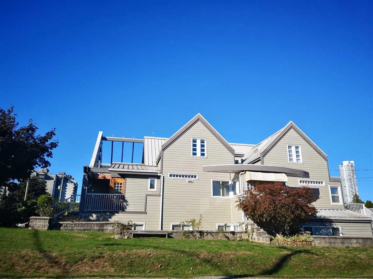 6990 WILLINGDON AVENUE, Burnaby BC V5J 3R2
