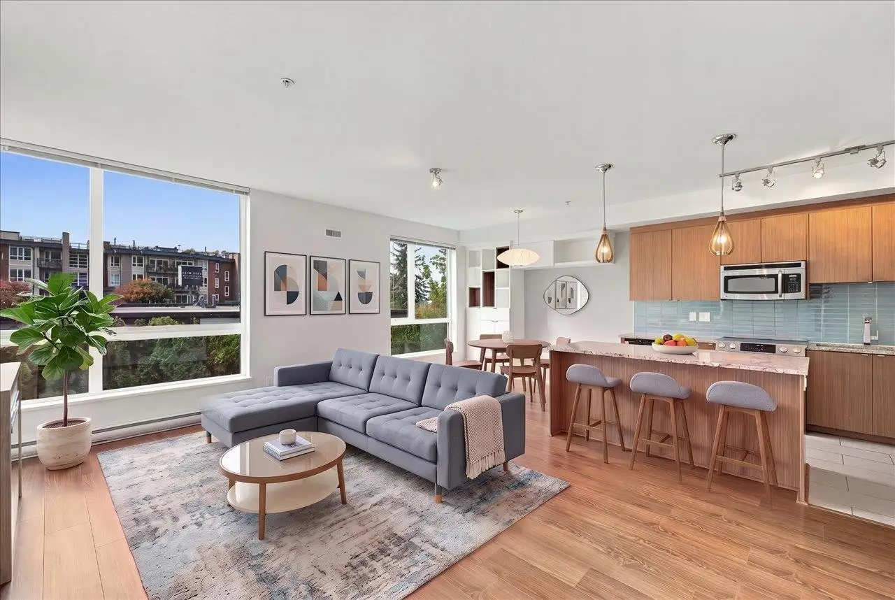 108 735 W 15TH STREET, North Vancouver BC V7M 0B8