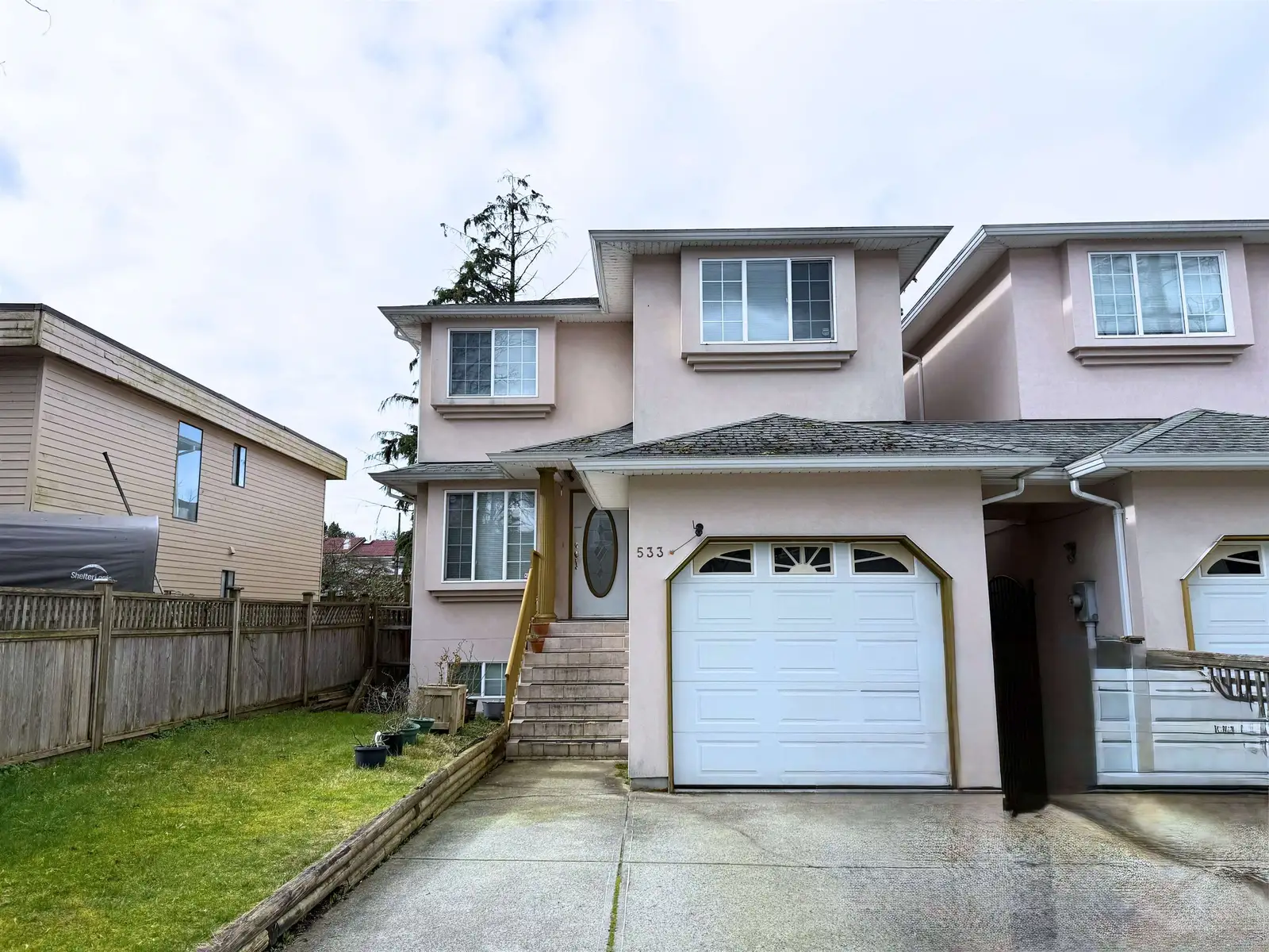 533 CLARE AVENUE, Burnaby BC V5B 4L3