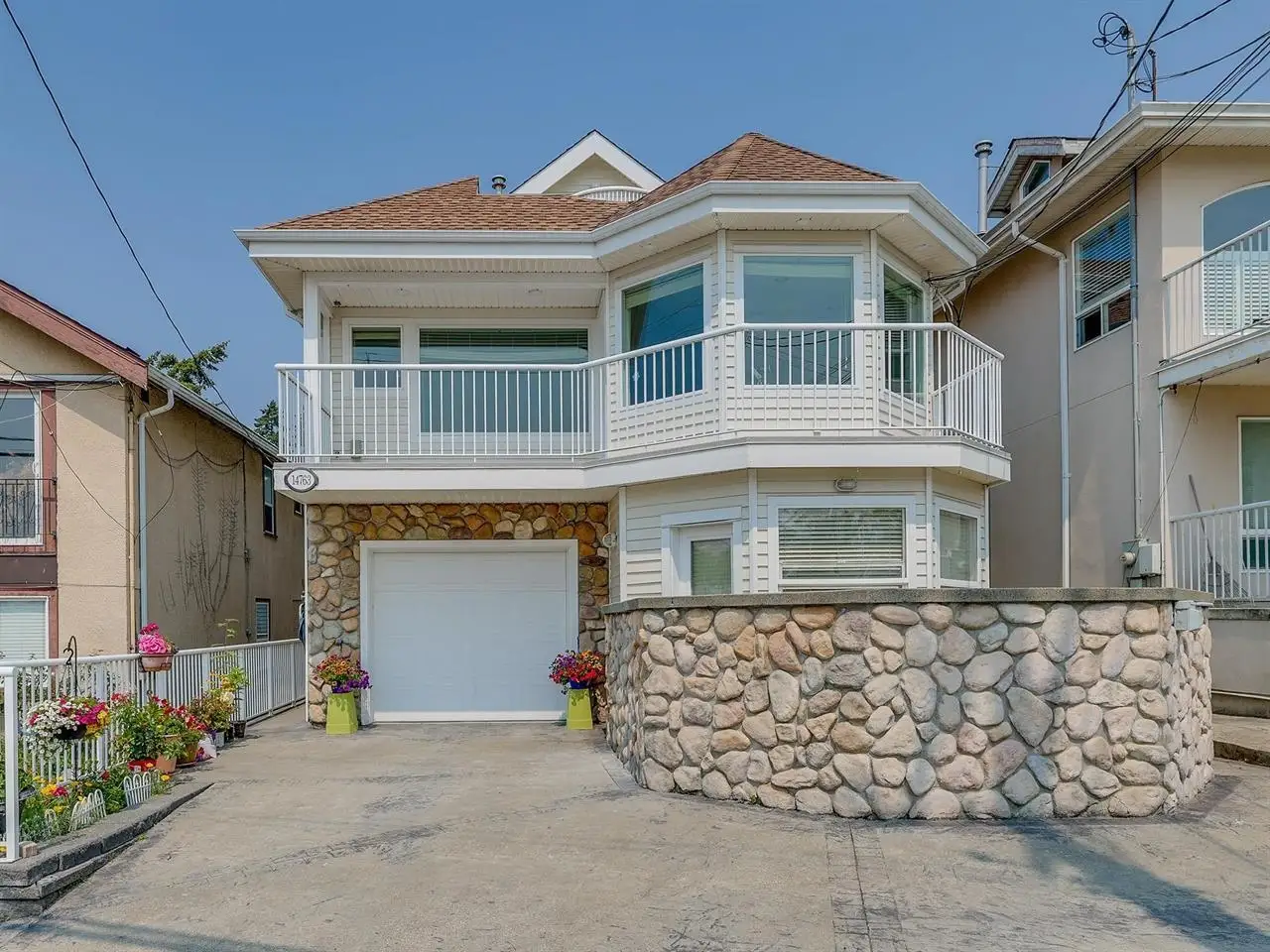 14763 MARINE DRIVE, White Rock BC V4B 1B9