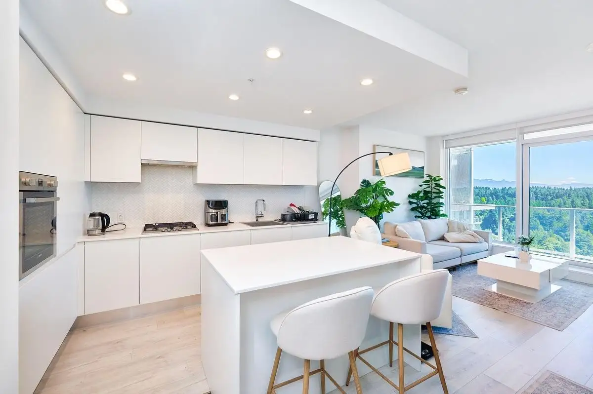 3302 3833 EVERGREEN PLACE, Burnaby BC V3J 0M2