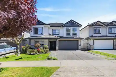 6280 137B STREET, Surrey BC V3X 3R1