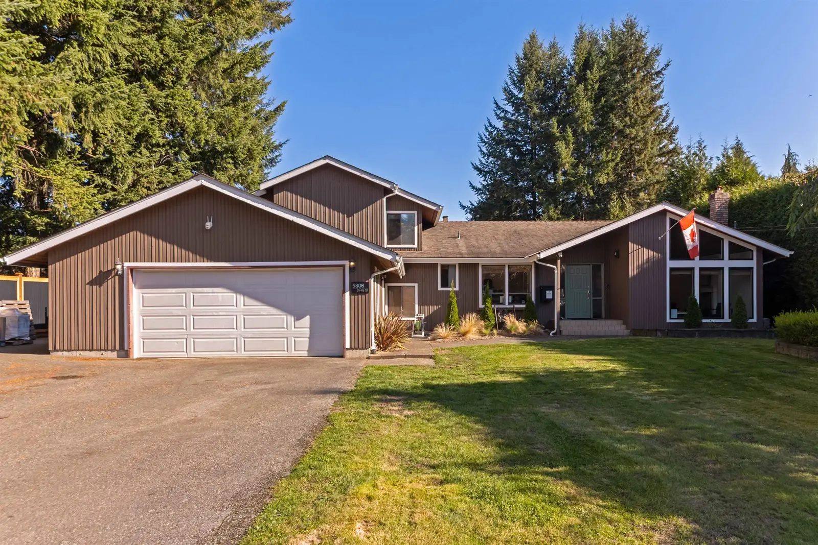 5808 244B STREET, Langley BC V2Z 1G7
