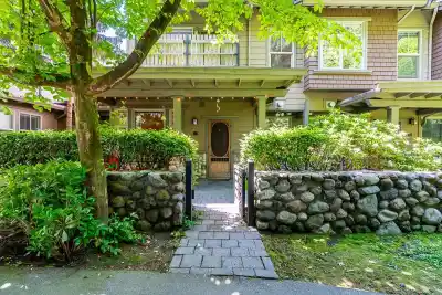 135 18 JACK MAHONY PLACE, New Westminster BC V3L 5V8