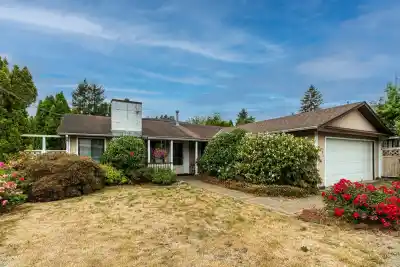 5731 172B STREET, Surrey BC V3S 5A6