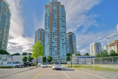1908 2975 ATLANTIC AVENUE, Coquitlam BC V3B 0C5