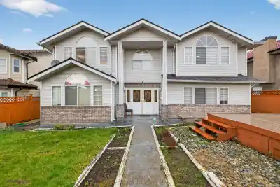 12369 64 AVENUE, Surrey BC V3W 1W6