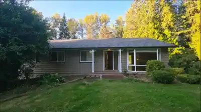 12406 254 STREET, Maple Ridge BC V4R 1V2