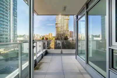 303 6398 SILVER AVENUE, Burnaby BC V5H 0K7