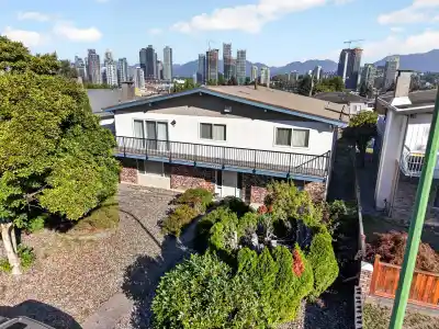 5275 SCHOU STREET, Burnaby BC V5G 1M5