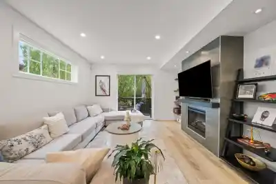 37 7238 189 STREET, Surrey BC V4N 5Y8