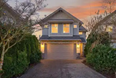2363 157A STREET, Surrey BC V4A 9Y4