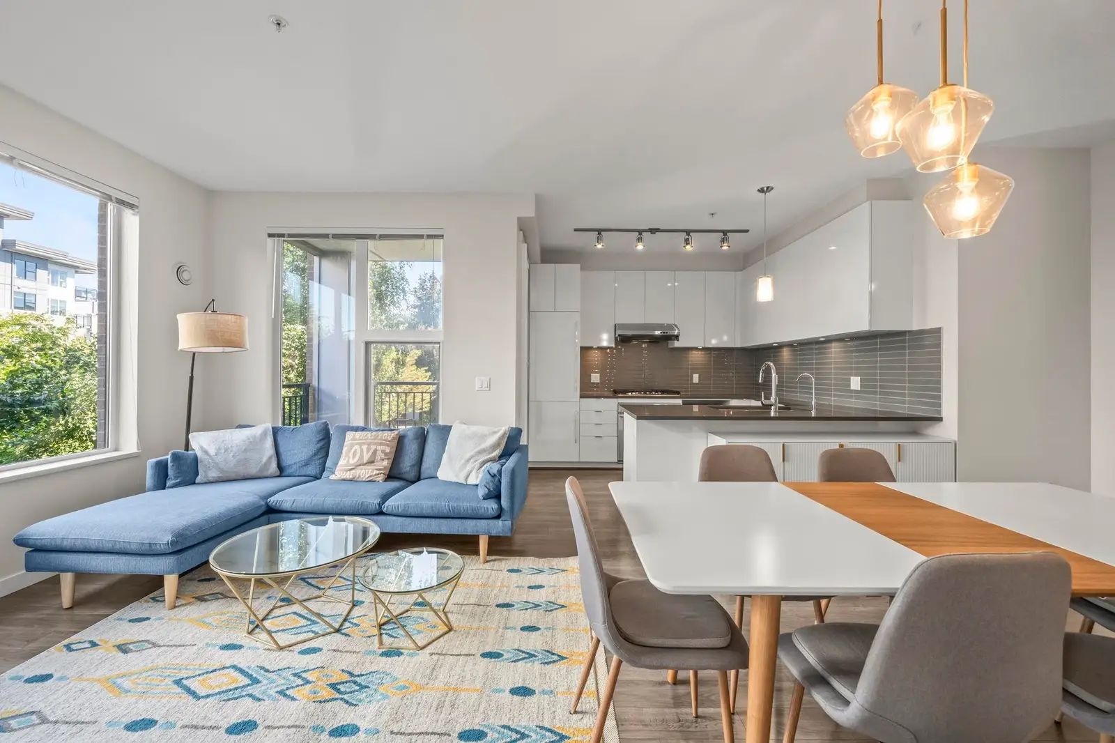 215 9311 ALEXANDRA ROAD, Richmond BC V6X 0L8