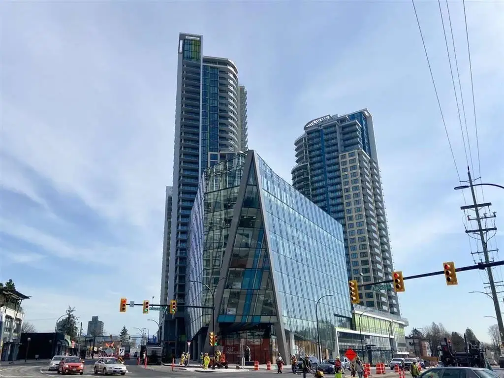 2909 7388 KINGSWAY, Burnaby BC V3N 0G9