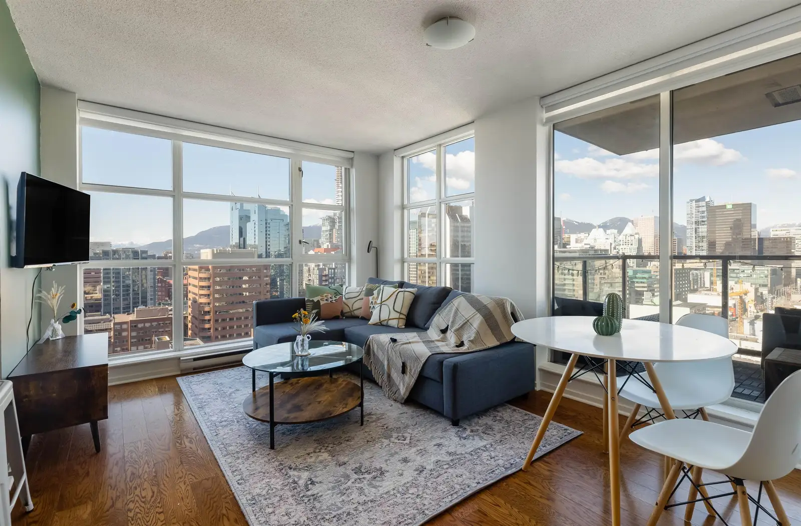 2402 1155 SEYMOUR STREET, Vancouver BC V6B 1K2