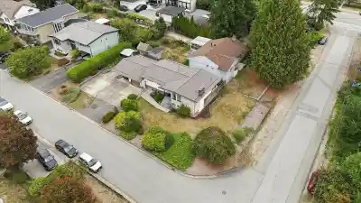 3836 SEFTON STREET, Port Coquitlam BC V3B 3R9