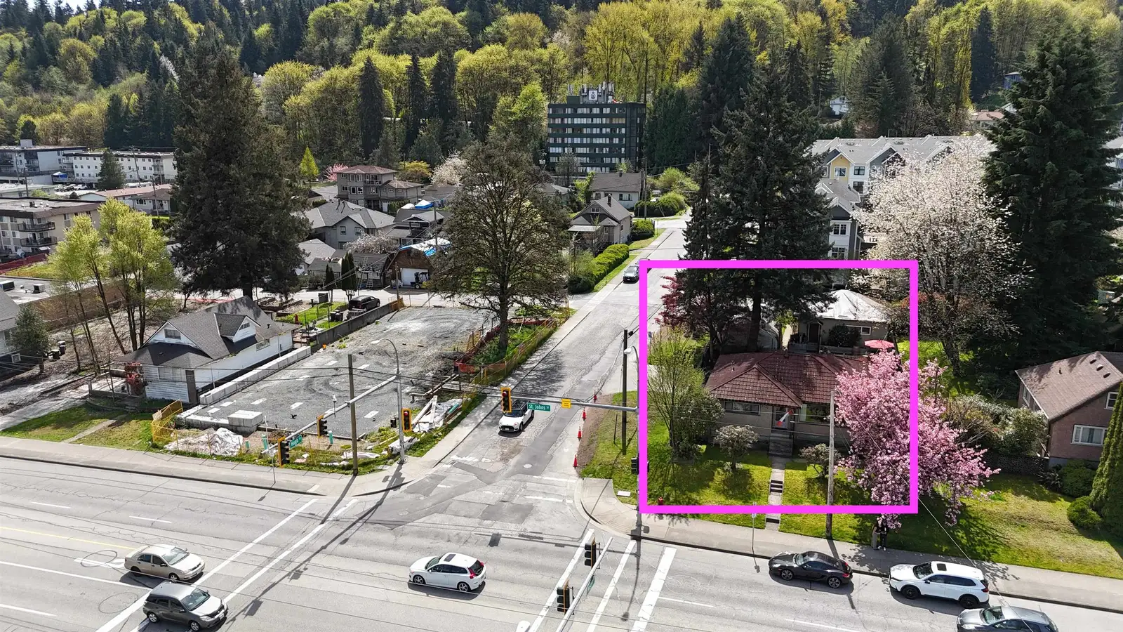 2825 ST JOHN STREET, Port Moody BC V3H 2B9