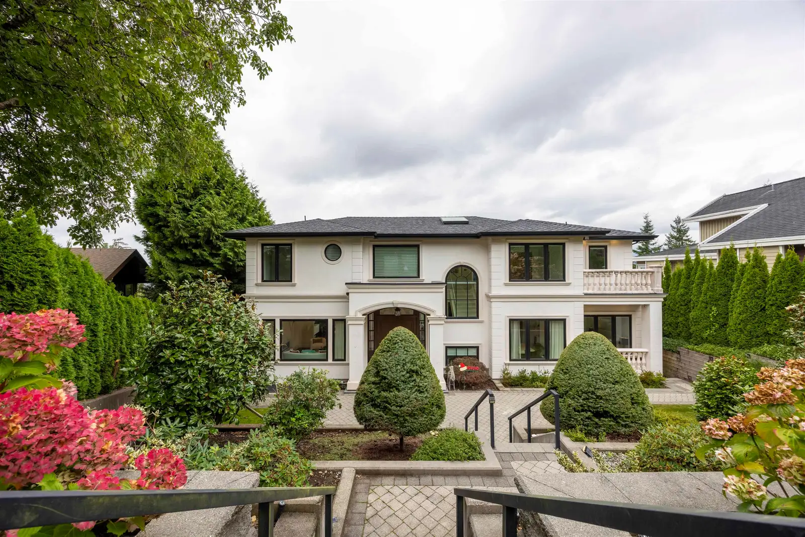 5111 HARBOUR VIEW ROAD, Burnaby BC V5B 1C9