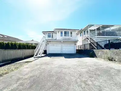 7674 HILDA STREET, Burnaby BC V3N 3H7
