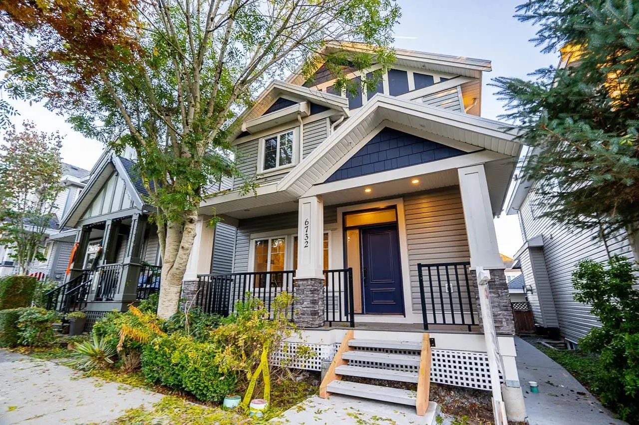 6732 191A STREET, Surrey BC V4N 6A4