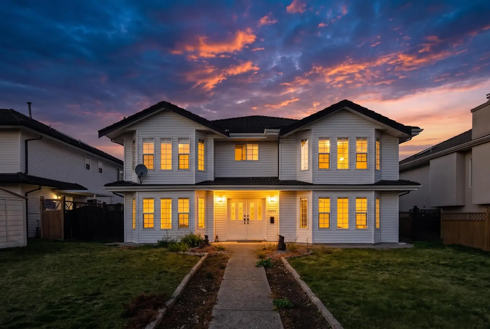 12247 64 AVENUE, Surrey BC V3W 1W6