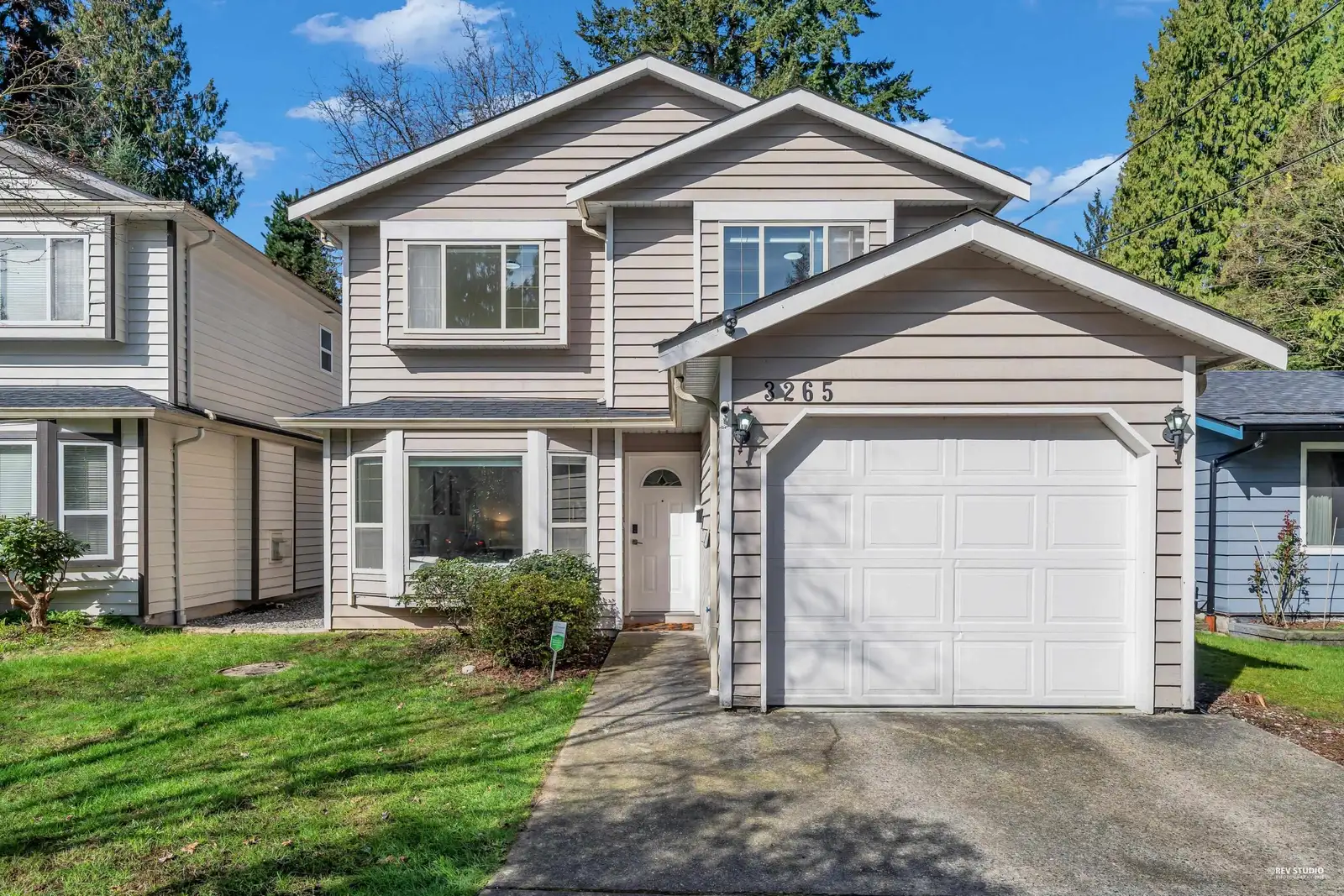 3265 CHAUCER AVENUE, North Vancouver BC V7K 2C2
