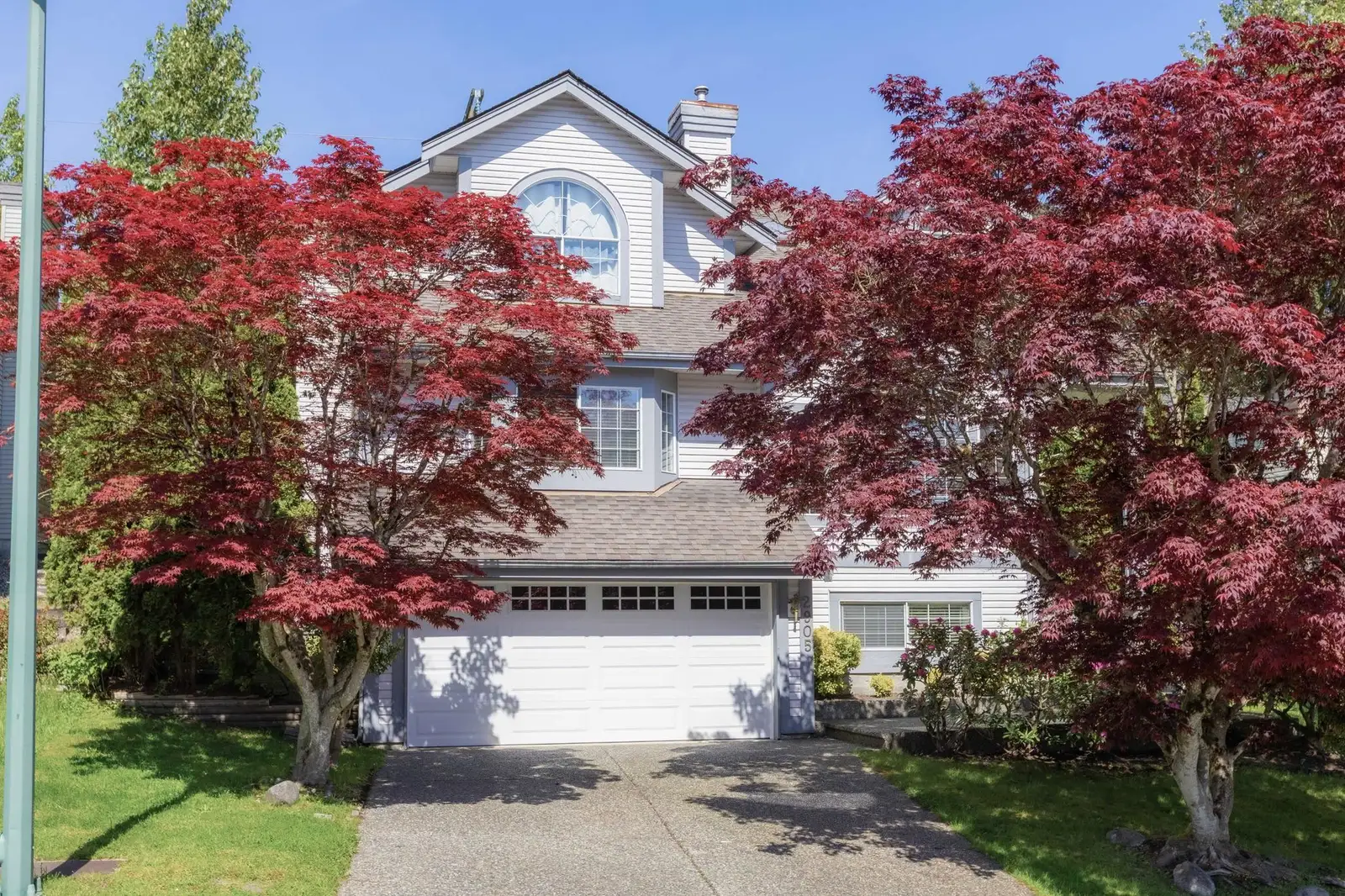 2905 CLIFFROSE CRESCENT, Coquitlam BC V3E 2S9