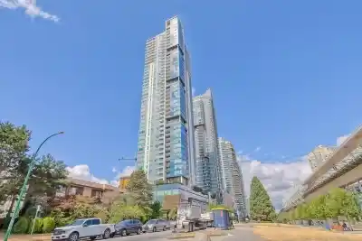 1705 6461 TELFORD AVENUE, Burnaby BC V5H 0B7