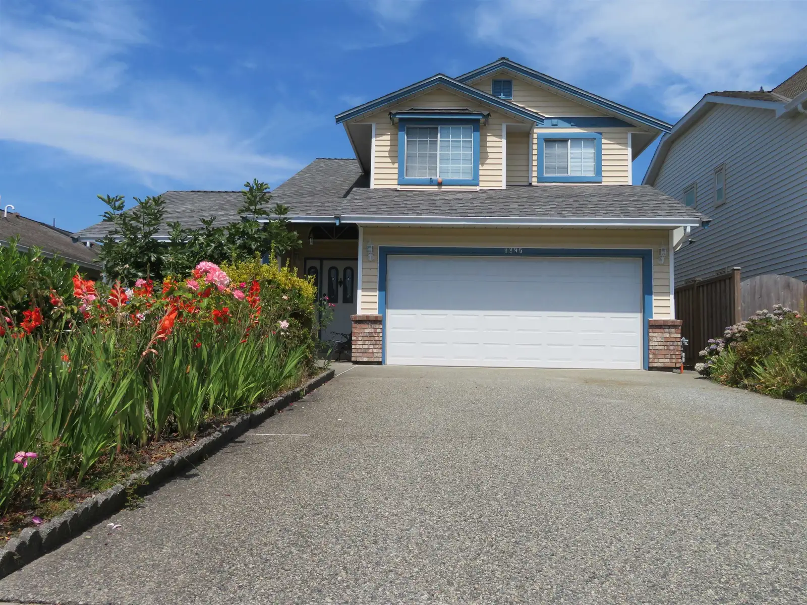 1895 YUKON AVENUE, Port Coquitlam BC V3C 5B6