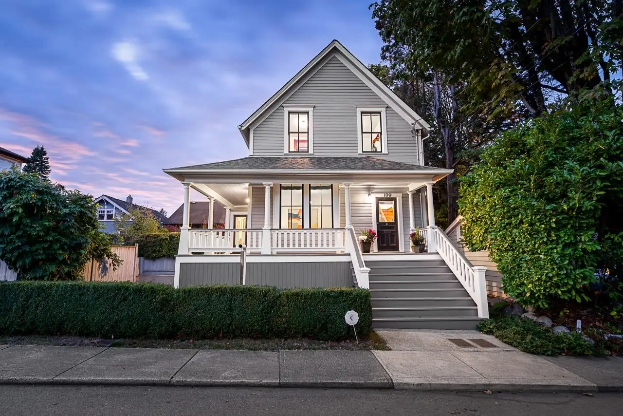 109 OAKLAND STREET, New Westminster BC V3L 1P5