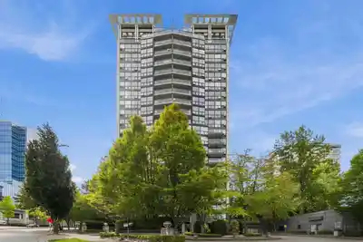 504 10899 UNIVERSITY DRIVE, Surrey BC V3T 5V2