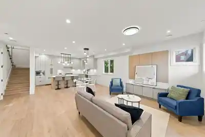 2 6136 IRMIN STREET, Burnaby BC V5J 1Z1
