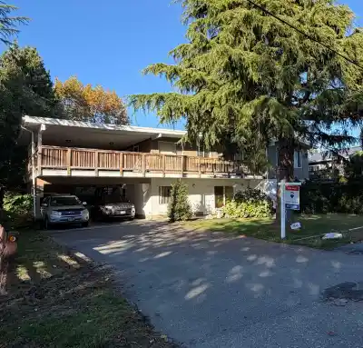 13645 BLACKBURN AVENUE, White Rock BC V4B 2Y9
