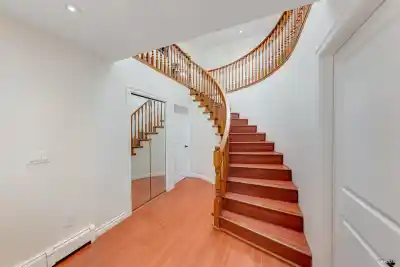7069 144 STREET, Surrey BC V3W 5S1