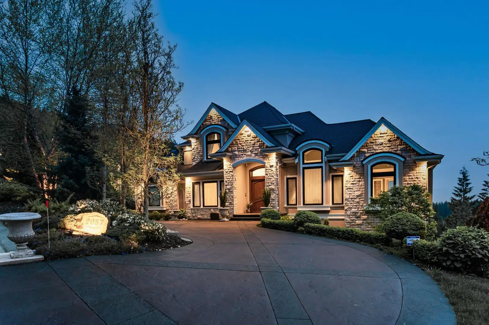 2057 RIDGE MOUNTAIN DRIVE, Anmore BC V3H 0G7