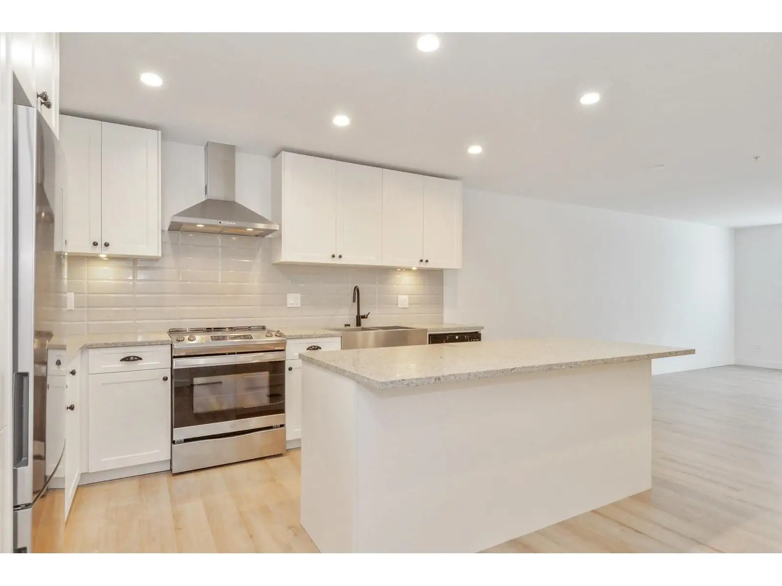 A108 20487 65 AVENUE, Langley BC V2Y 3K5